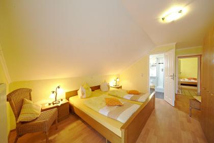 Kröv Ferienwohnung - Ferienhaus mit Internet (Wlan) 