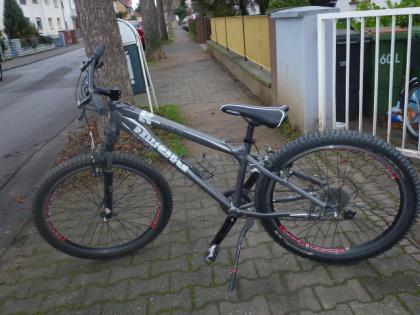 (13) 8 Gang 26 Zoll Dirt Bike Rh 380 Rahmen ALU Federgabel gefedert