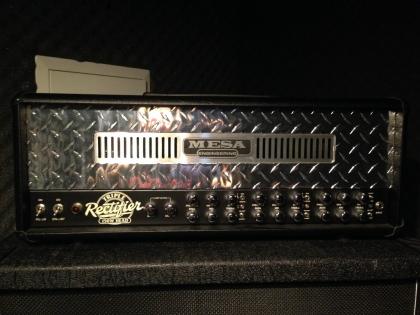 Mesa Boogie Triple Rectifier 150W - 18 Monate jung, inkl. Hardcase und Thomann-G
