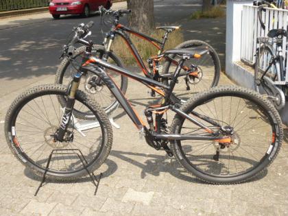 (202) 30 Gang KTM Phinx 26 Zoll Gabel u Sattel gefedert