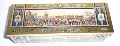 Blechdosen, verschiedene Motive und Größen