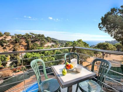 Traumurlaub 2026: Modernes Ferienhaus an der Costa Brava privater Pool mieten