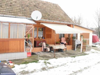 EINMALIG Einfamiliehaus16 km vom Balaton  
