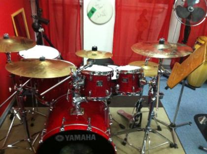Schlagzeugunterricht & Drum Coaching von Patrick Metzger in der DRUMSformers Sch