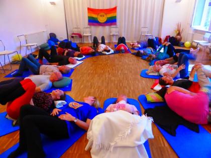 Weiterbildung Lachyoga und Stress-Management im Business Bereich