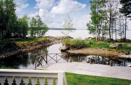 Schweden Ferienhaus direkt am See 