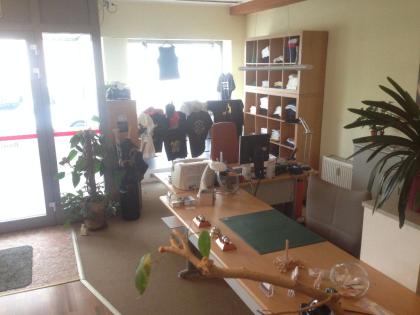 Büro/Arbeitsplatz für selbständigen Grafiker/ Mediengestalter 