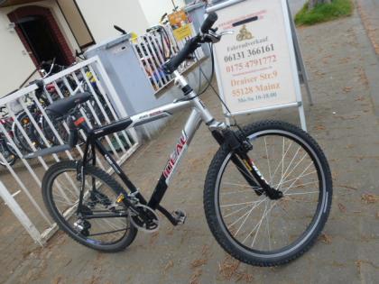 (180) 21 Gang 26 Zoll IDEAL Rh 57 Gabel gefedert Rahmen alu sehr leicht