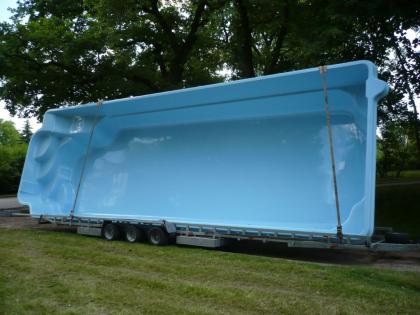  BLASK ®  -  GFK SCHWIMMBECKEN - aus Polen - in Frankfurt/Oder