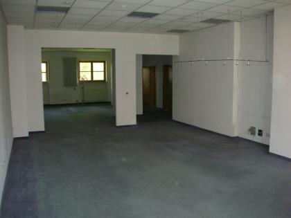 HERRSCHING: GELEGENHEIT! LADEN / ZENTRAL - FREI UND SOFORT VERFÜGBAR! ETWA 110 M