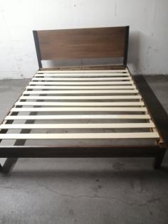Bett Voll Holz Farbe Braun 160 x 200 cm mit Lattenrost