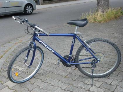 (137) 18 Gang FISCHER MADE IN GERMANY 26 Zoll Rh 48