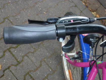 (63) 18 Gang 26 Zoll Rh 55 MOUNTAIN Qualität mit Beleuchtung