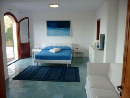 Neue, Moderne Villa mit Pool und Panoramablick, Insel Elba