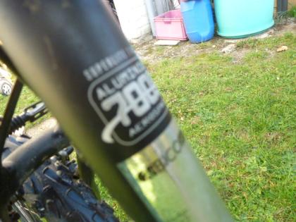 (134) 24 Gang 26 ZOLL Rh 50 Gabel gefedert ALU-RAHMEN