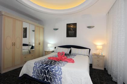 Villa Puesta del Sol auf Teneriffa für max. 10 Personen, Pool, Sat/ TV