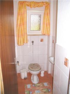 2 ZKB WC,Nichtraucher-Ferienwohnung,möbliert, längerfristig 