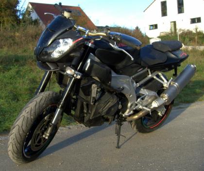 Aprilia RSV1000 Tuono - Unfall - nicht fahrbereit 