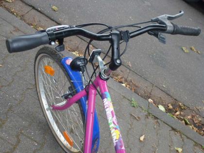 (63) 18 Gang 26 Zoll Rh 55 MOUNTAIN Qualität mit Beleuchtung