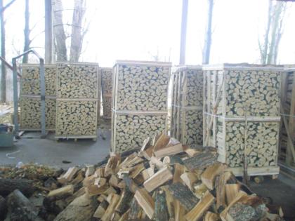 Brennholz - 95 EUR / Tonne