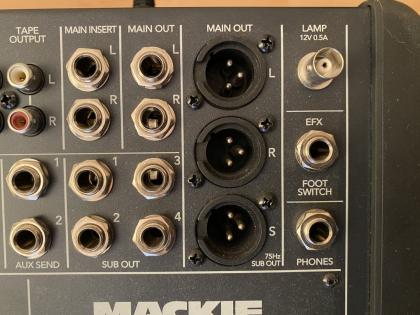 Lautsprecherboxen und Mix Mackie