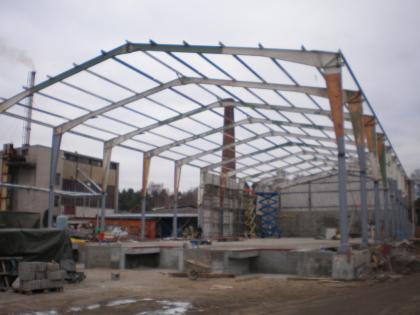 Wir kaufen und demontieren gebrauchte Stahlhalle Lagerhalle Halle