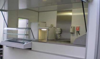 Imbißwagen /Fischwagen