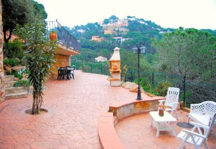 ☀️ Spanien Costa Brava Ferienhaus mit 2 Wohnungen, privatem Pool und Meerblick