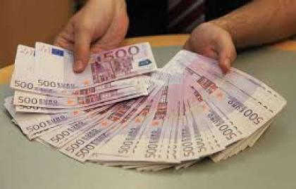 Wir bieten Ihnen kostenlose Gelddarlehen an.