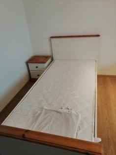 Jugendbett, Material Massivholz, Kiefer weiss/eichefarbig