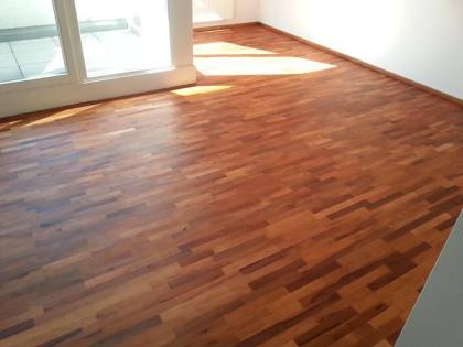 Innsbruck+Land: HOLZ- PARKETTBÖDEN SCHLEIFEN, lackieren, ölen, wachsen...