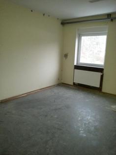 Zu vermieten, Lagerhalle, Stellplatz, Abstellraum .Lager Herborn