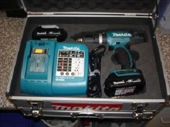 Makita Akku-Schlagbohrschrauber-Set (BHP453RHEX5) mit Koffer. NEU