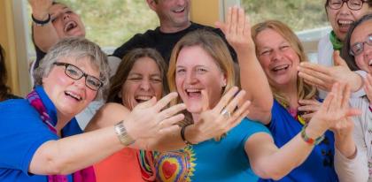 Lachyoga-LEHRER/ in Level 2 - 27.4. - 1.5.2021