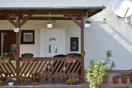 Urlaub am Balatonmariafürdö 2021 mit Pool !