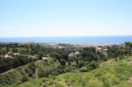 Preisreduziert: gepflegte Villa mit fantastischem Meerblick  in Estepona