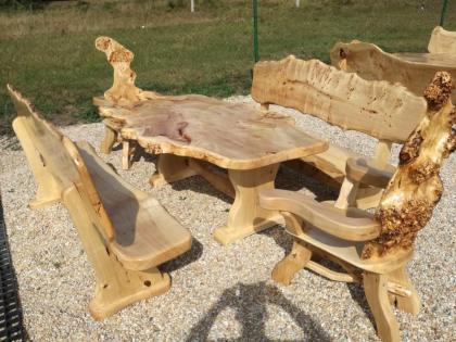 Holzmöbel, Gartenmöbel, Einrichtungen vom Hersteller SONDERANGEBOT