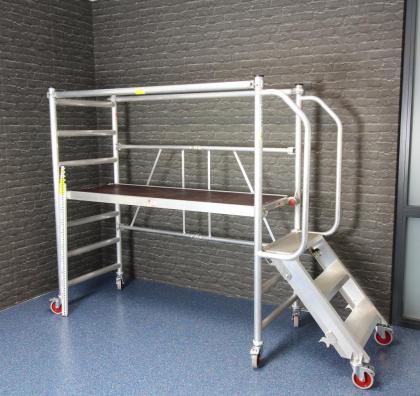JUMBO Rollgerüst, Zimmerfahrgerüst mit Treppe und Geländer - NEU