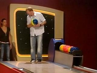 MOBILE KEGELBAHN & BOWLINGBAHN ZU VERMIETEN !