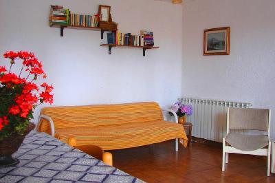 Ferienwohnung mit privater Terrasse in Villa Insel Ischia bei Neapel