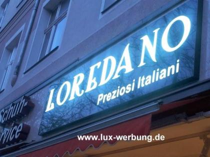 Werbeanlagen Lichtanlagen leuchtreklame Leuchtwerbung Außenwerbung Leuchtbuchsta