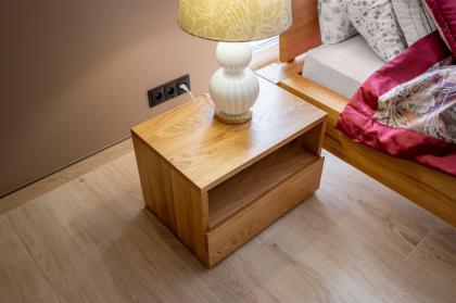 NACHTTISCH EICHENHOLZ MASSIVHOLZ NACHTKONSOLE NACHTSCHRANK 60x42x38cm