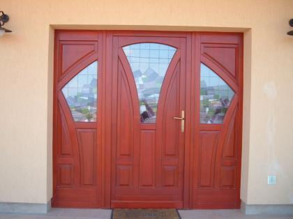 Erstellen Sie eigene Holz-und Kunststoff-Fenster und Türen