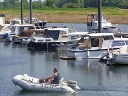 Zu vermieten Mobilheim am Wasser in Holland mit Sandstrand eine Stunde vom Ruhrg