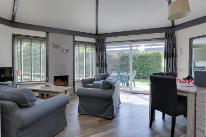 Freistehendes Ferienhaus gelegen im Wald in Harderwijk (Niederlande - Holland)