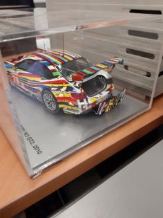 BMW M3 GT2 ART CAR Jeff Koons 1:18 neu