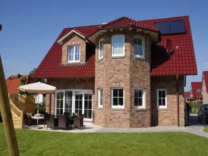 Exklusives, wunderschönes Ostsee-Ferienhaus Ahoi mit WLAN, Whirlpool, Sauna und