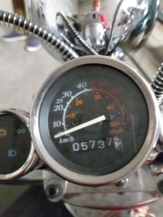 Verkaufe meinen 50ccm Roller luxxon cruiser! Kilometerstand: 5730!