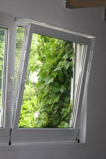 Kippfensterschutz, Fensterschutzgitter, Katzenschutzgitter OHNE bohren und kleb