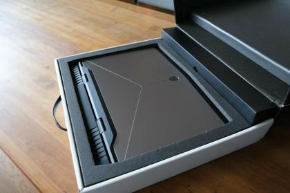 Alienware 17 R5 Core i9 mit GTX 1080 32GB RAM & 500GB SSD